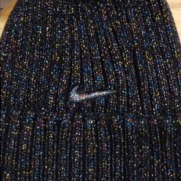 NWOT Nike sparkle toque - Picture 3 of 3